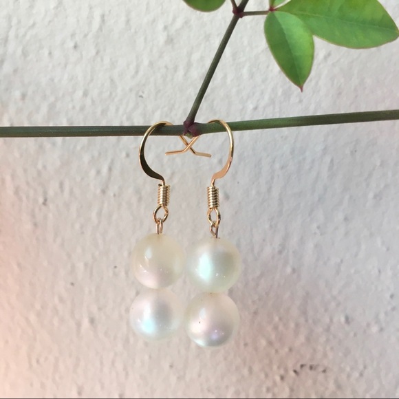 12K Gold Filled Posts Small Pearlized Glass Beads Stacked Drop Earrings - Picture 7 of 8